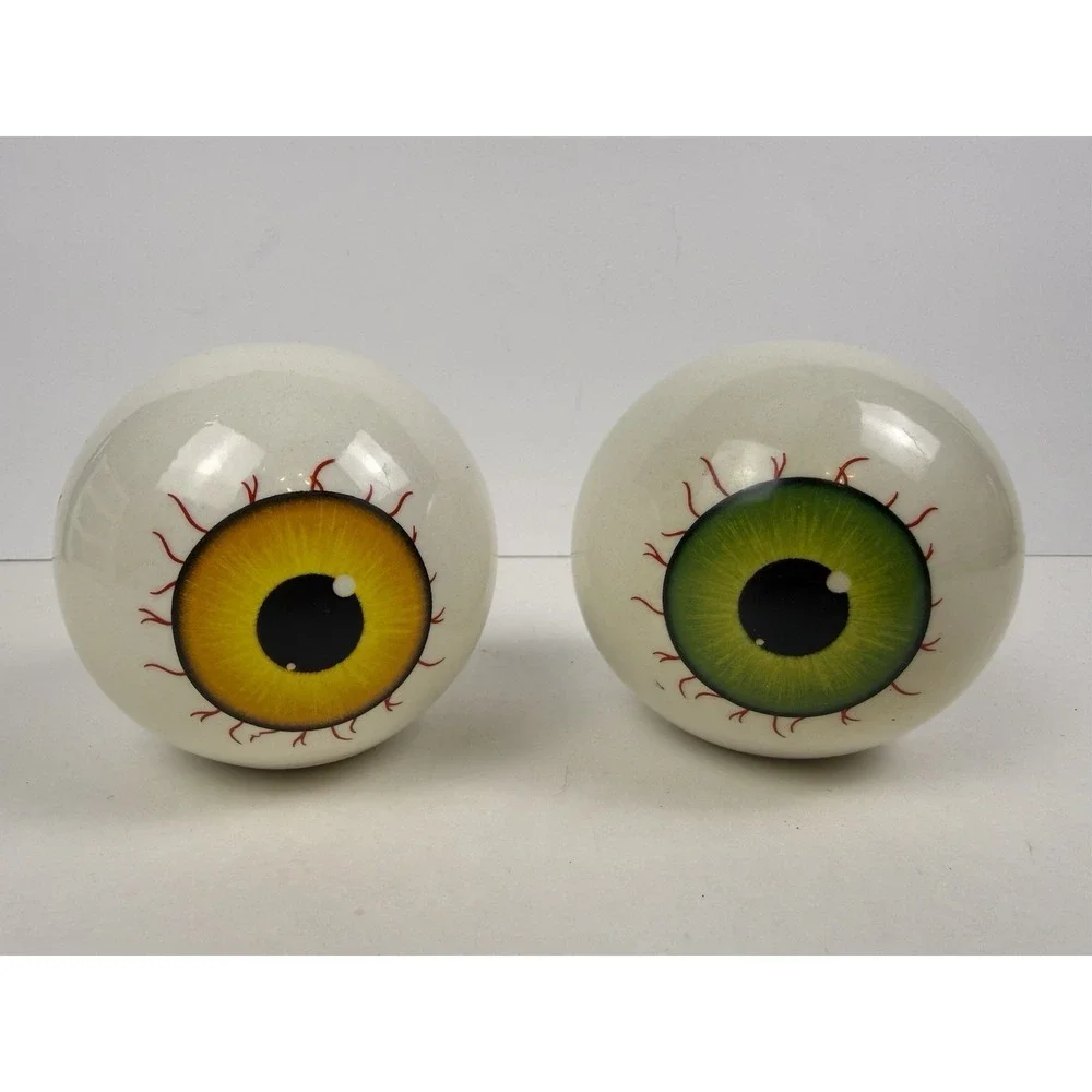Bloodshot Eyeballs Salt And Pepper Shakers Green and Yellow Halloween